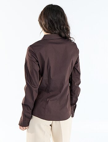 Camisa entallada cuello italiano