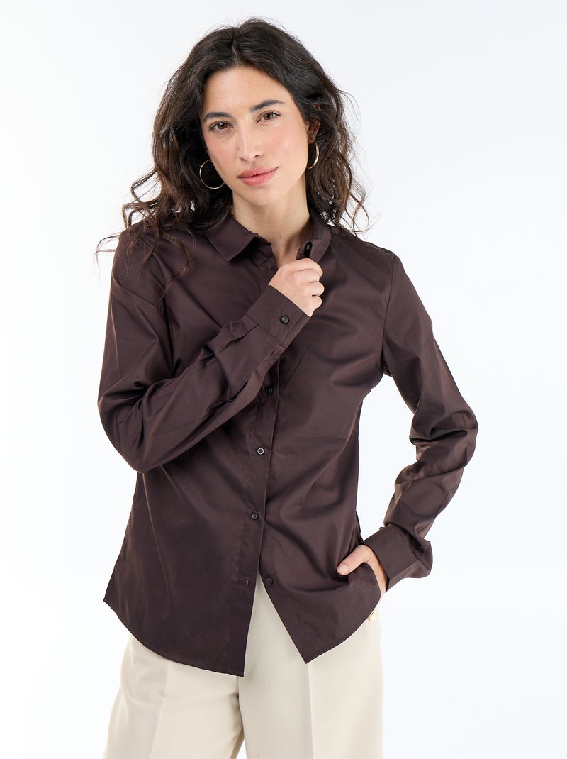 Camisa entallada cuello italiano Marron - Kiabi