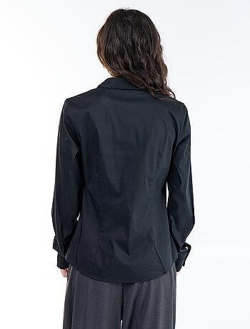 Camisa entallada cuello italiano
