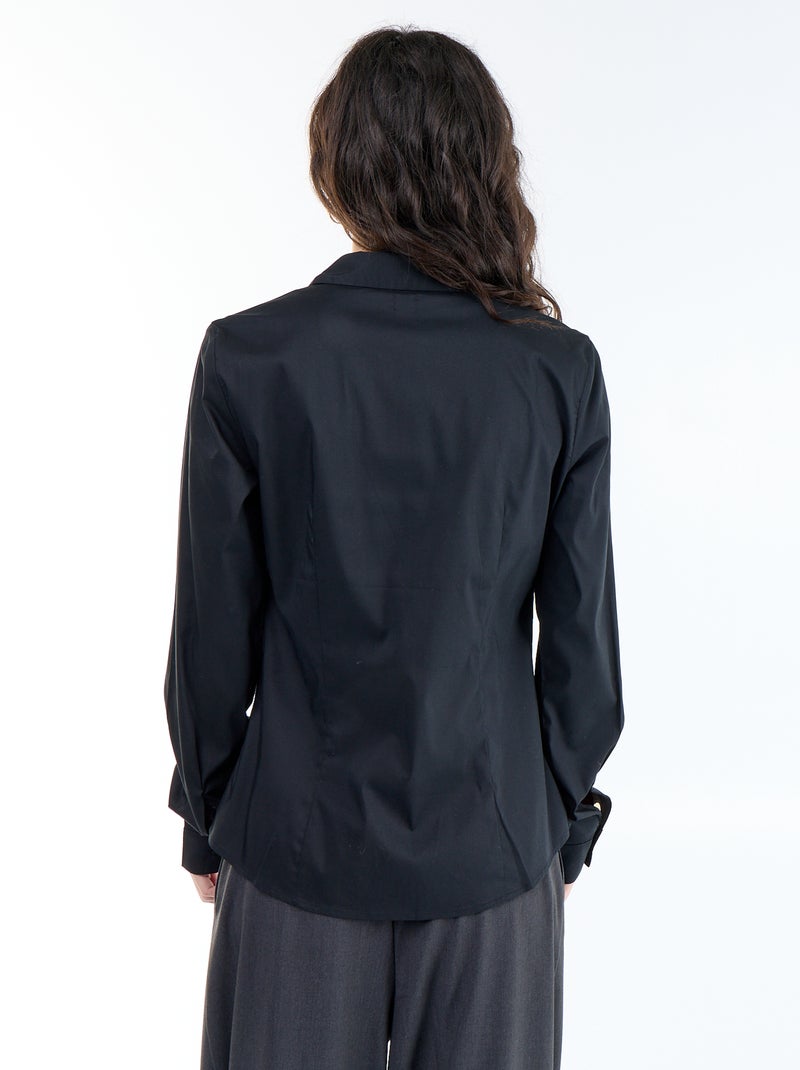 Camisa entallada cuello italiano Negro - Kiabi