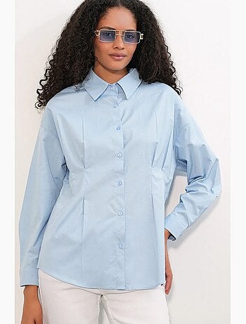 Camisa entallada de popelina con cierre de botones frontal bdart