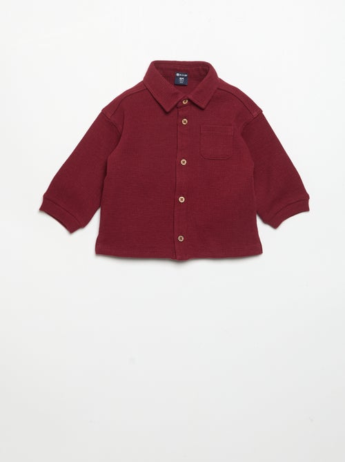 Camisa gofrada con cuello de puntas libres y bolsillo en el pecho - Kiabi