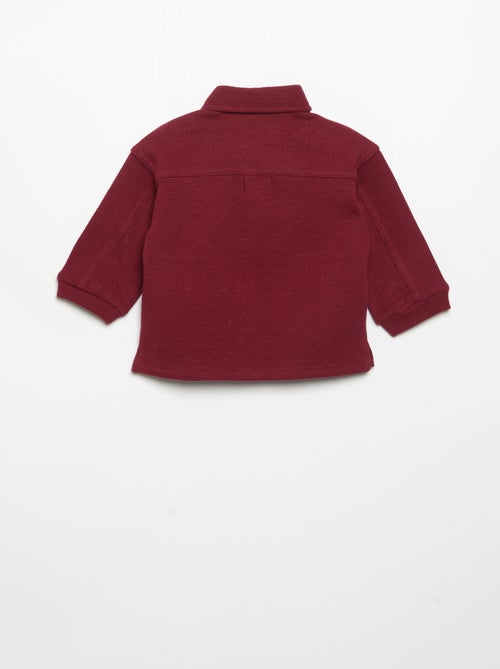 Camisa gofrada con cuello de puntas libres y bolsillo en el pecho - Kiabi