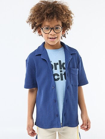 Camisa gofrada lisa