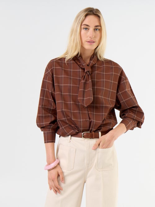 Camisa holgada de manga larga y cuello anudado - Kiabi