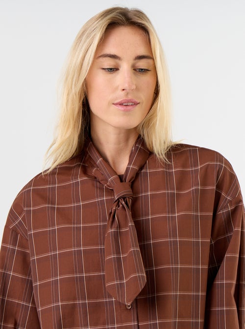 Camisa holgada de manga larga y cuello anudado - Kiabi