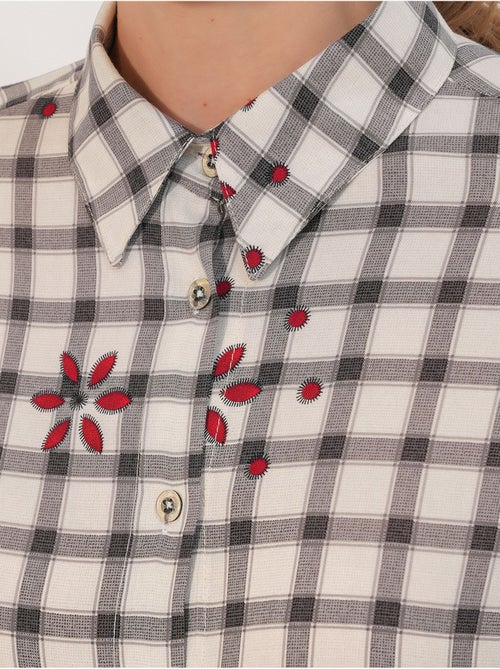 Camisa larga de crepé a cuadros bdart - Kiabi Camisa larga de crepé a cuadros bdart - Kiabi