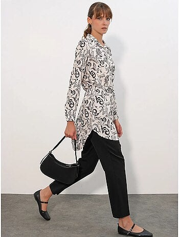 Camisa larga larga de crepé de viscosa floral con cinturón bdart