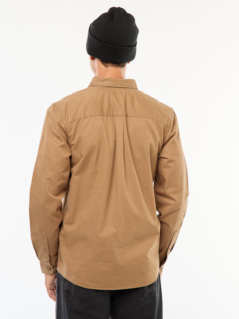 Camisa lisa corte recto / Regular fit Marron - Kiabi