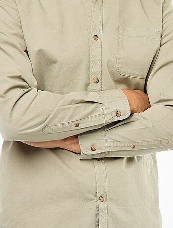 Camisa lisa corte recto / Regular fit