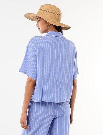 Camisa lisa de manga corta