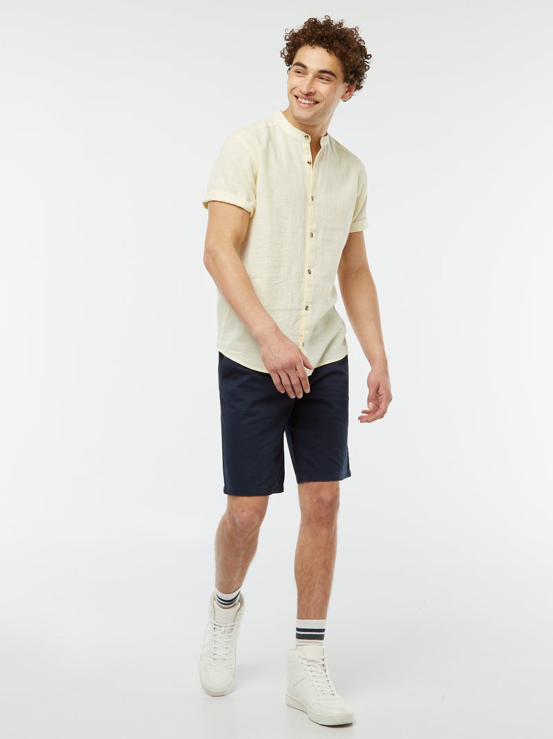 Camisa lisa de manga corta con cuello mao AMARILLO - Kiabi