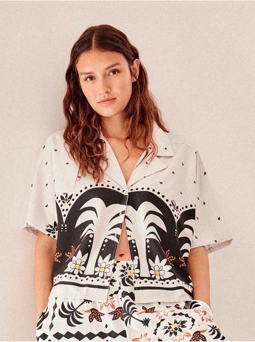 Camisa manga corta estampado tropical con algodón - Kiabi Camisa manga corta estampado tropical con algodón - Kiabi