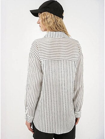 Camisa oversize a rayas con cierre de botones delantero bdart