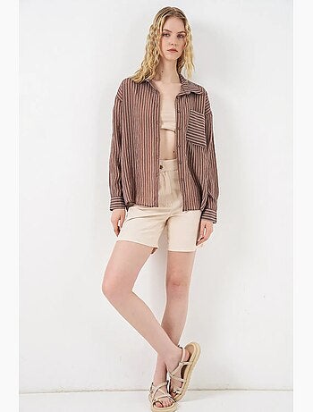 Camisa oversize a rayas con cierre de botones delantero bdart