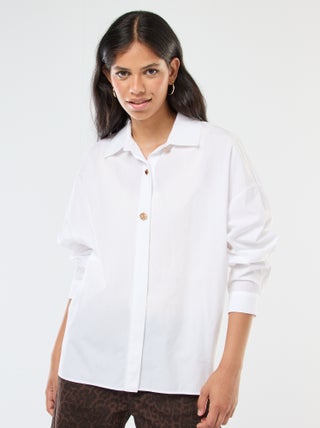 Camisa oversize con botones fantasía