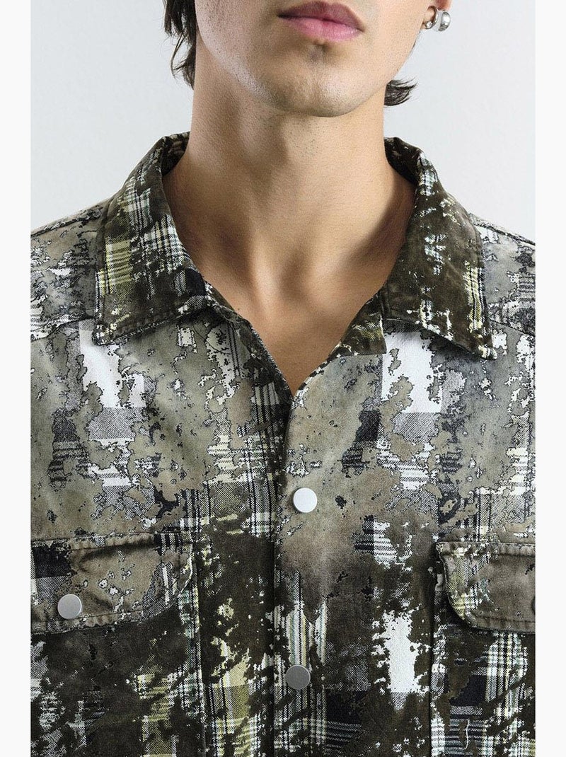 Camisa oversize con cuadros texturizados y bolsillo giesto Caqui - Kiabi
