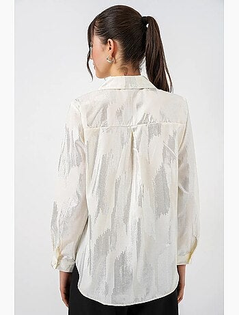 Camisa oversize con estampado abstracto y cierre de botones frontal bdart