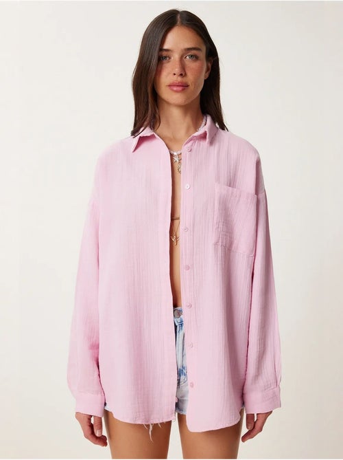 Camisa oversize de algodón texturizado con bolsillo istanbul - Kiabi Camisa oversize de algodón texturizado con bolsillo istanbul - Kiabi