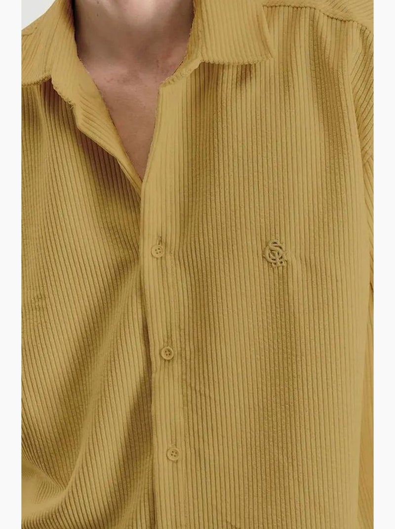 Camisa oversize de terciopelo con manga larga y botones delanteros giesto Ámbar - Kiabi