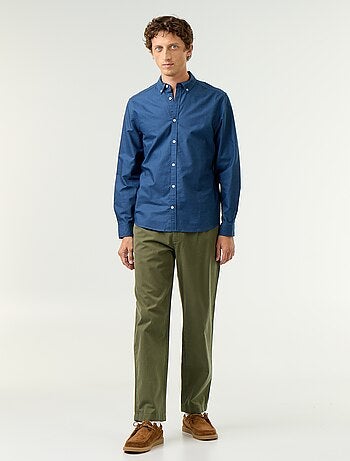 Camisa oxford con abertura abotonada