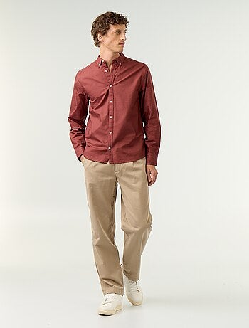 Camisa oxford con abertura abotonada