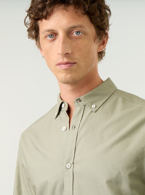 Camisa oxford con abertura abotonada - Kiabi