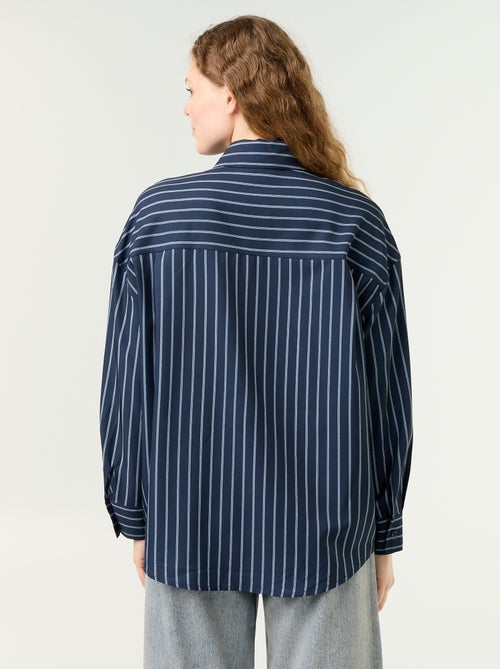 Camisa rayada con bolsillo en el pecho + corbata a juego - 2 piezas - Kiabi Camisa rayada con bolsillo en el pecho + corbata a juego - 2 piezas - Kiabi