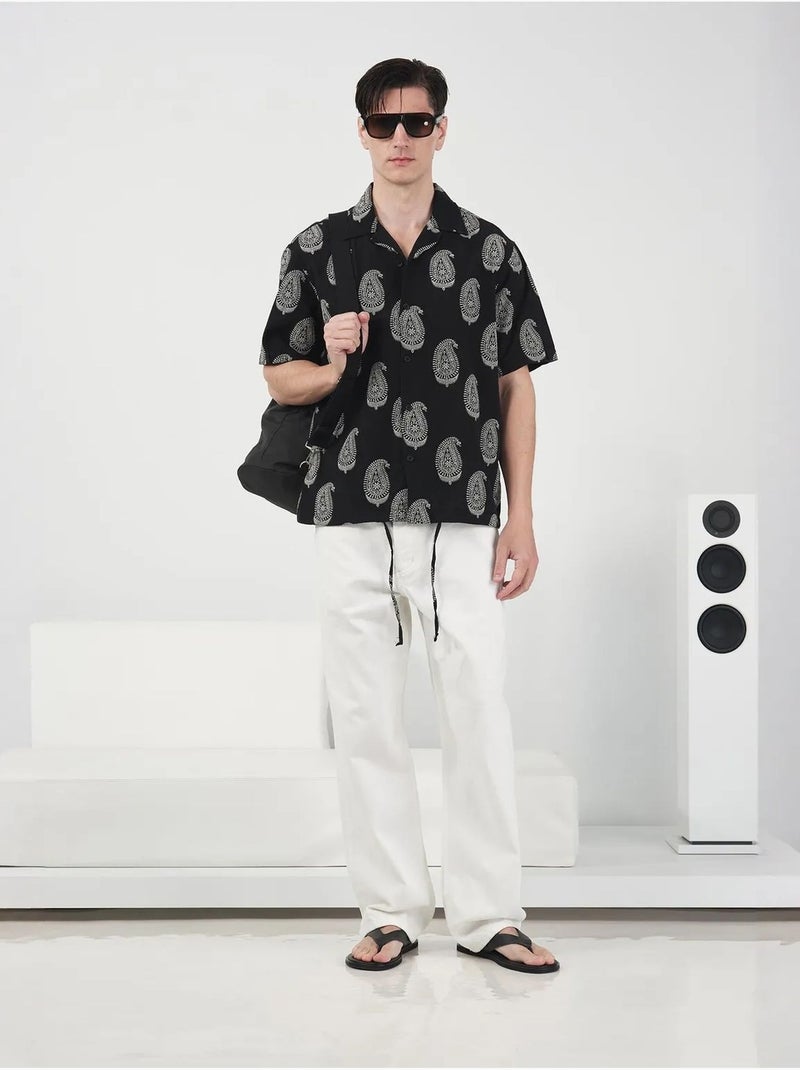 Camisa regular fit con estampado paisley y cierre de botones giesto Negro - Kiabi