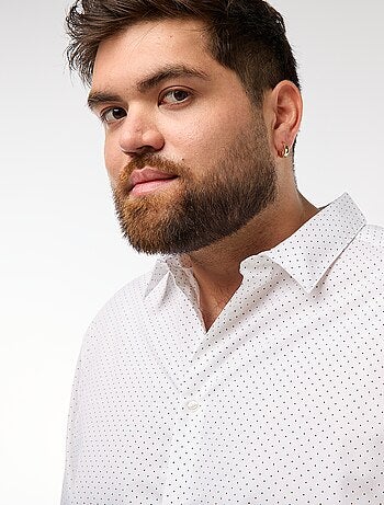 Camisa regular fit / corte recto con estampado