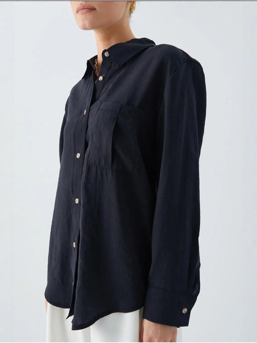 Camisa relajada con botones y bolsillo mixray - Kiabi Camisa relajada con botones y bolsillo mixray - Kiabi