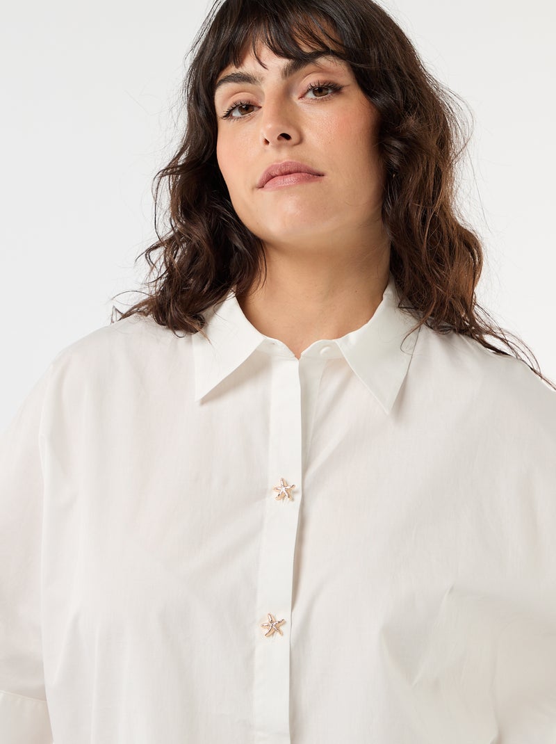 Camisa satinada con botones de estrella de mar Blanco - Kiabi