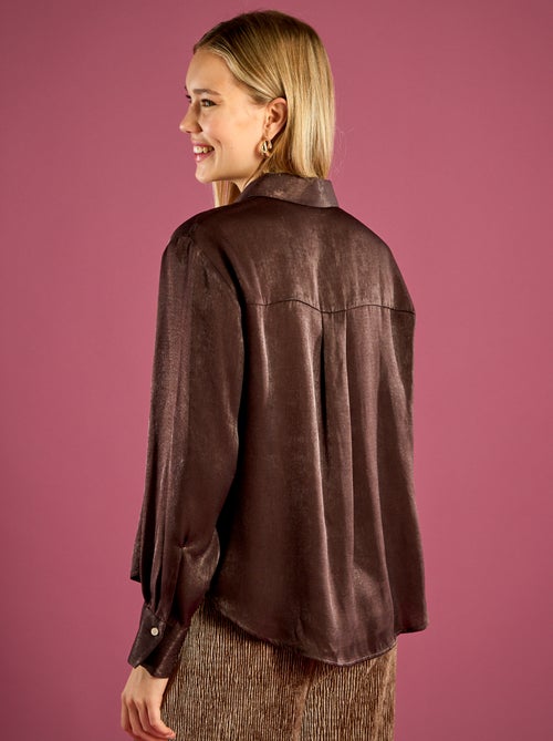 Camisa satinada corte midi lisa - Kiabi