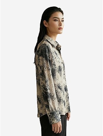Camisa tejida de satén con estampado de serpiente my fashion