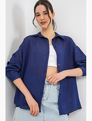 Camisa texturizada de manga larga con botones bdart