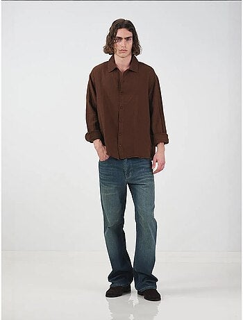 Camisa texturizada de tejido con manga larga y botones giesto