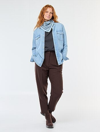 Camisa vaquera con bolsillos de solapa