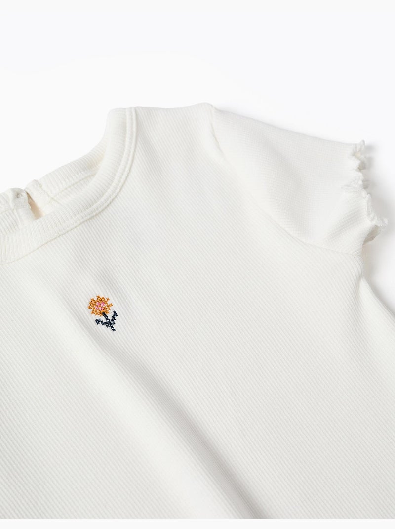Camiseta acanalada con flor bordada Beige claro - Kiabi