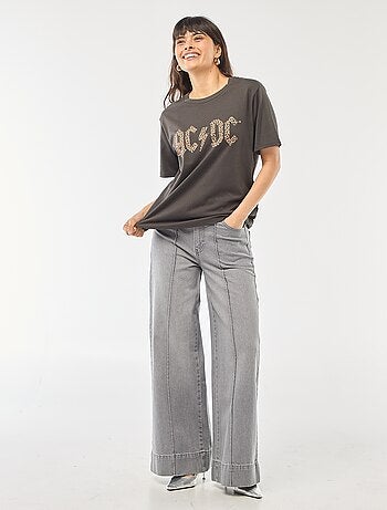 Camiseta 'AC/DC' de manga corta