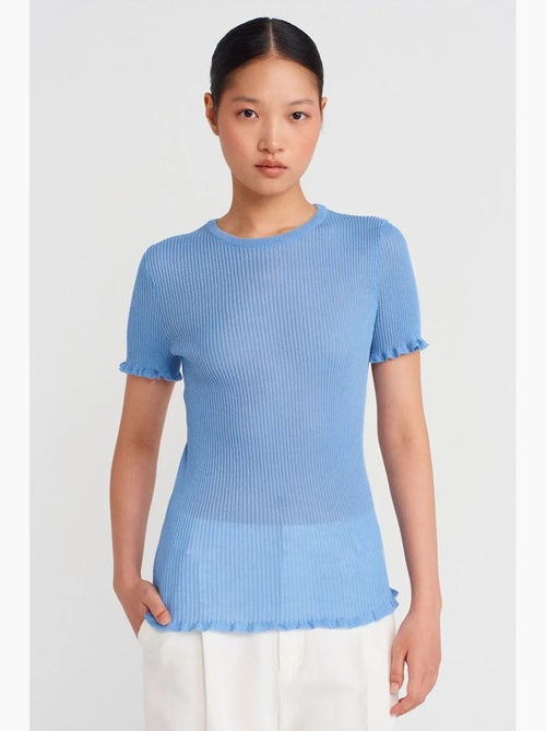 Camiseta ajustada canalé con volante manga corta dilvin - Kiabi Camiseta ajustada canalé con volante manga corta dilvin - Kiabi