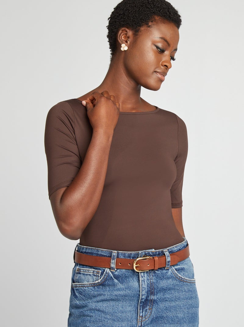 Camiseta ajustada con cuello barco MARRON - Kiabi
