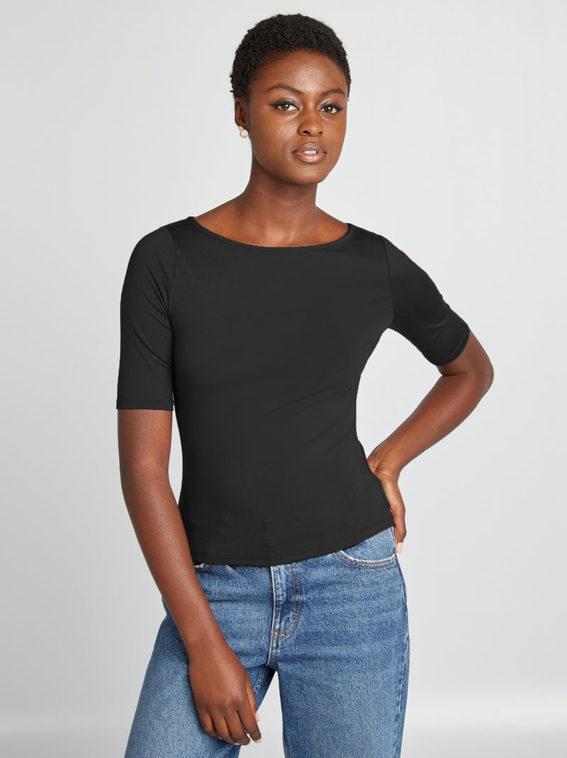 Camiseta ajustada con cuello barco negro - Kiabi