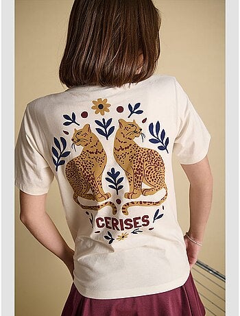 Camiseta akogi