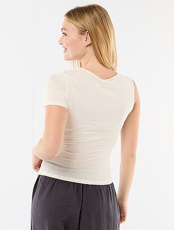 Camiseta asimétrica con drapeado en el hombro