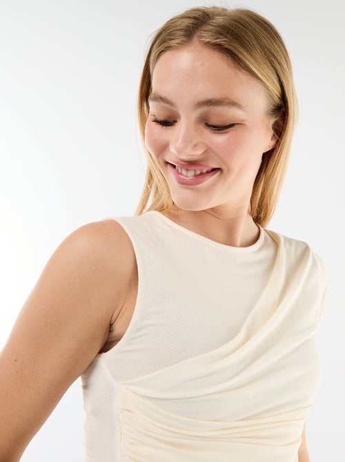 Camiseta asimétrica con drapeado en el hombro - Kiabi