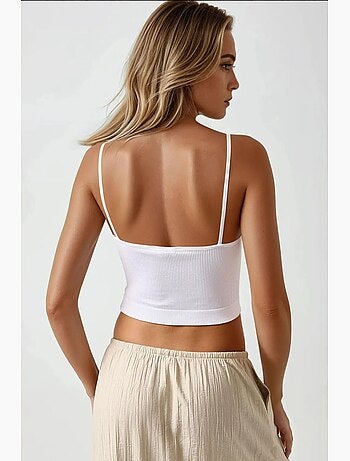 Camiseta básica ajustada con cuello redondo hiccup