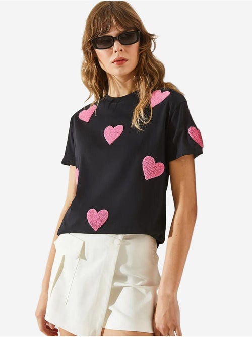 Camiseta básica con corazón bordado lucci - Kiabi