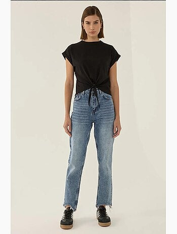 Camiseta básica corta con cuello redondo hiccup
