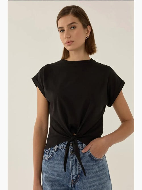 Camiseta básica corta con cuello redondo hiccup - Kiabi