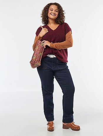 Camiseta básica cuello en pico y manga 3/4